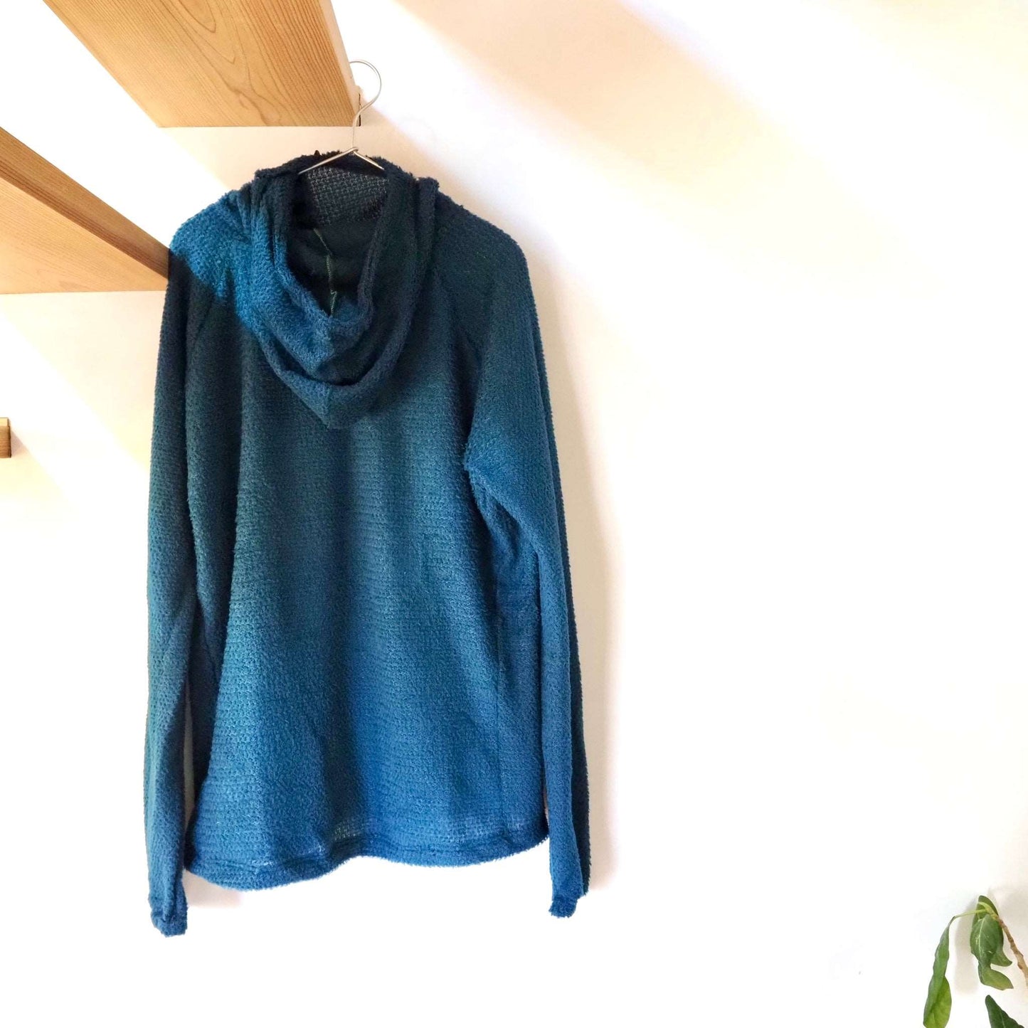 Beyond the Trailhead Gear co / Alpha Direct Rip-Back Hoodie 90